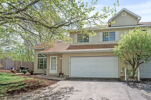 7932 Timber Lake Dr, Eden Prairie, MN 55347