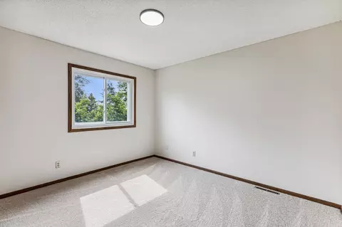 6505 Rolling Hills Rd, Corcoran, MN 55340 photo 13