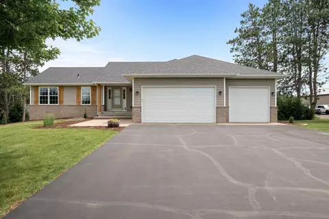22061 Norway St NW, Oak Grove, MN 55011