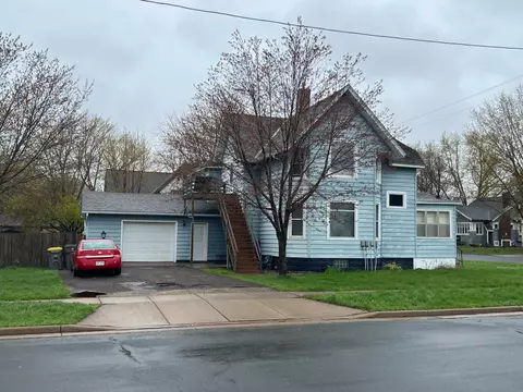 1220 Maple St, Baldwin, WI 54002