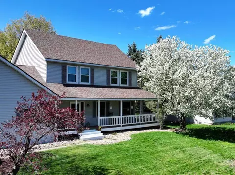 1024 Eagle Ridge Ct, Stillwater, MN 55082