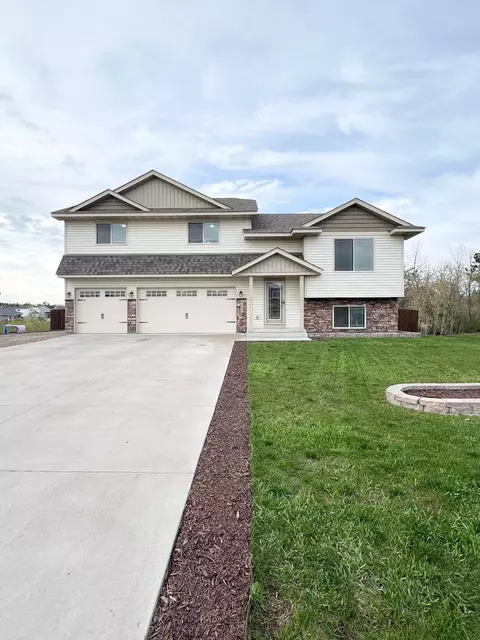 1000 Nelson Ave, Mora, MN 55051 photo 2