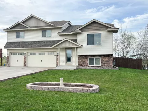 1000 Nelson Ave, Mora, MN 55051