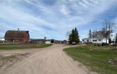 40258 Pioneer Rd NE, Saum, MN 56650