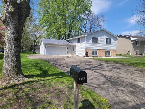 8203 Vincent Ave N, Brooklyn Park, MN 55444