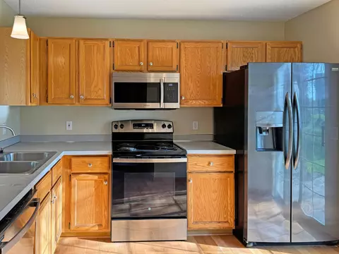 4210 Meghan Ln, Eagan, MN 55122 photo 6