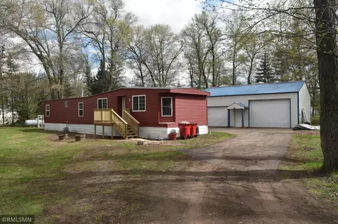 5360 Royal River Rd, Braham, MN 55006