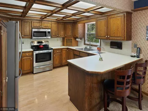 11433 Yates Cir, Champlin, MN 55316 photo 10