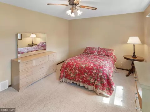 11433 Yates Cir, Champlin, MN 55316 photo 16