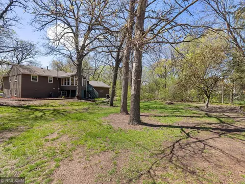 11433 Yates Cir, Champlin, MN 55316 photo 3