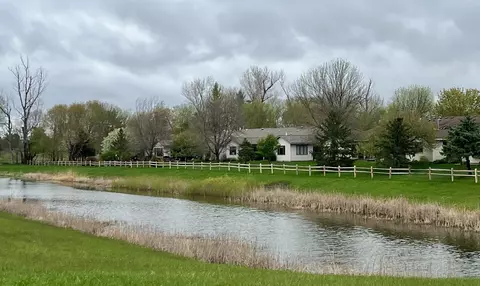 407 N Welco Dr, Saint Peter, MN 56082