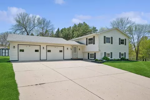 192 3rd St W, Maple Lake, MN 55358