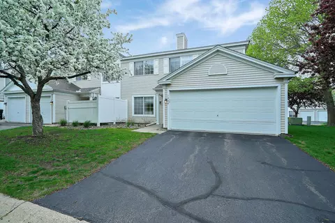 1988 Overland Cir #37, Eagan, MN 55122