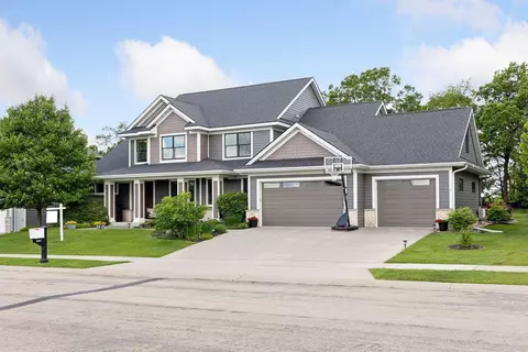 5287 Scenic View Dr SW, Rochester, MN 55902