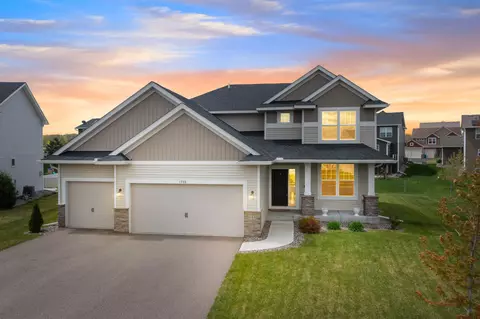 1948 Eagle Ridge Loop, Shakopee, MN 55379