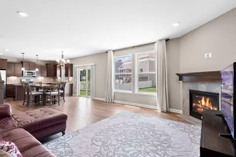 1948 Eagle Ridge Loop, Shakopee, MN 55379 photo 8