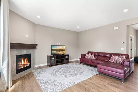 1948 Eagle Ridge Loop, Shakopee, MN 55379 photo 7