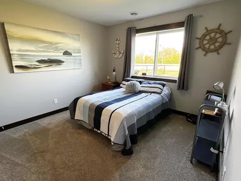 2015 Pratt Cir, Saint Peter, MN 56082 photo 8