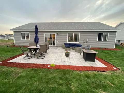 2015 Pratt Cir, Saint Peter, MN 56082 photo 12