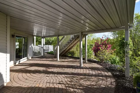 Exterior - 1504 Thomas Ln, Eagan, MN 55122 photo 9 of 11