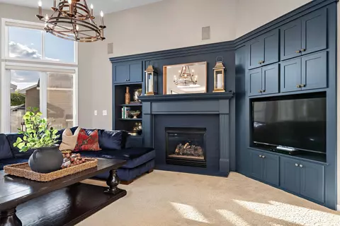 Living - 1504 Thomas Ln, Eagan, MN 55122 photo 1 of 3