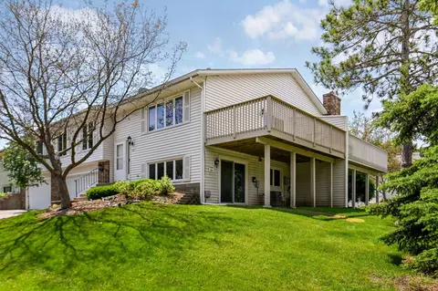 1811 W 140th St, Burnsville, MN 55337