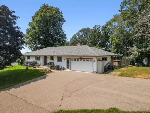 7305 Argenta Ct, Inver Grove Heights, MN 55077