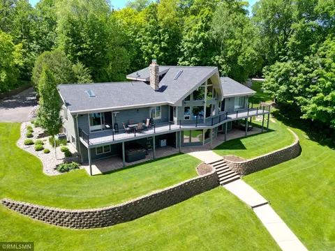 6886 Pilger Ave NW, Annandale, MN 55302