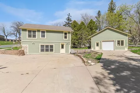 2470 Fairview Ln, Mound, MN 55364 photo 14