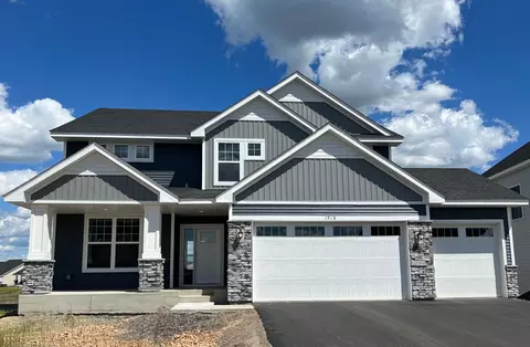 1918 Balsam Dr, Carver, MN 55315