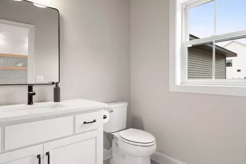 Bath - 636 Parkside Ct, Eagan, MN 55123 photo 1 of 4