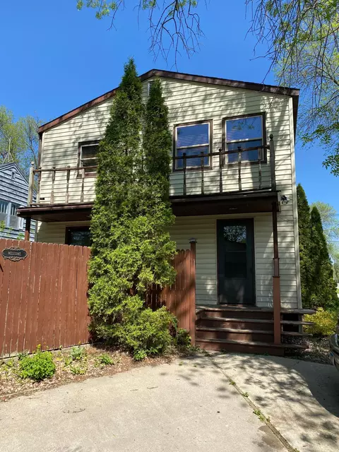 524 Julii St SE, Willmar, MN 56201
