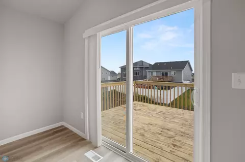 6844 Thomas St, Horace, ND 58047 photo 17