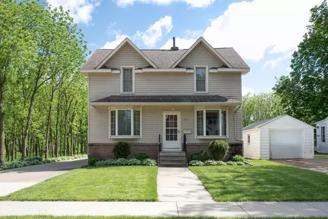 309 NW 7th Ave, Waseca, MN 56093
