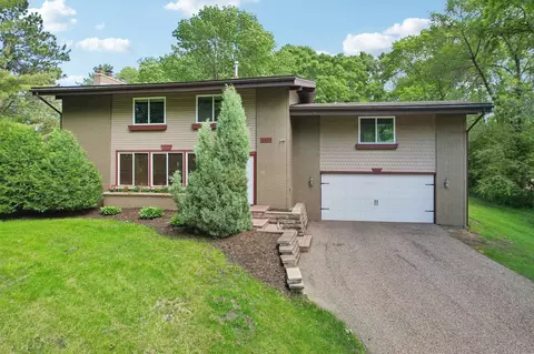 6421 Oriole Ave, Excelsior, MN 55331