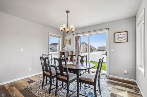 7428 Eagle Pointe Dr S, Fargo, ND 58104 photo 14