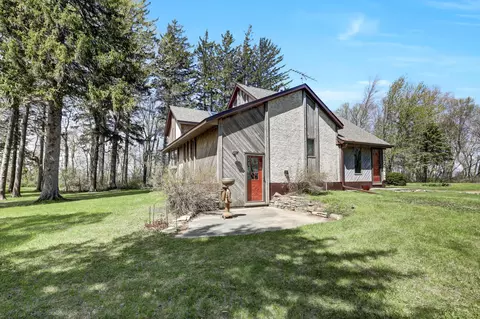 17672 540th St, West Concord, MN 55985