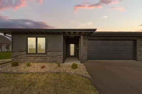 305 Sunset Ave, Mountain Lake, MN 56159