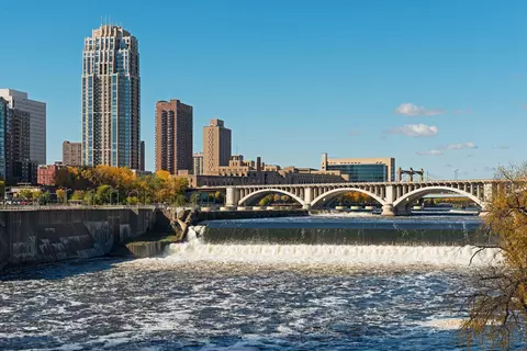 117 Portland Ave #102, Minneapolis, MN 55401