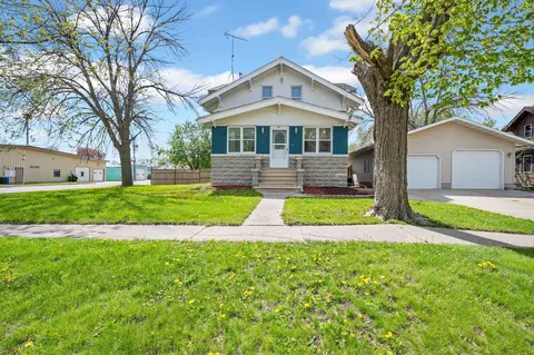 101 N James St, Fairmont, MN 56031
