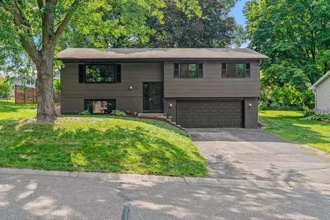 116 14th Ave NW, New Brighton, MN 55112