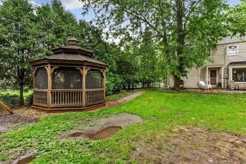 832 6th Ave SW, Faribault, MN 55021 photo 9