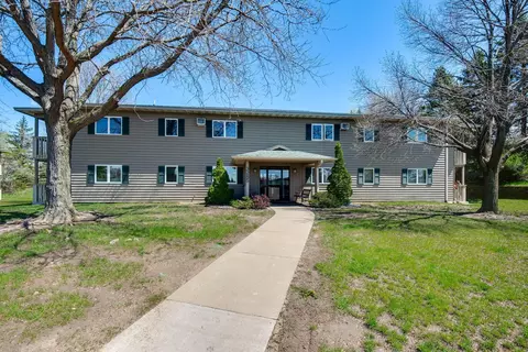 3285 80th St E #407, Inver Grove Heights, MN 55076