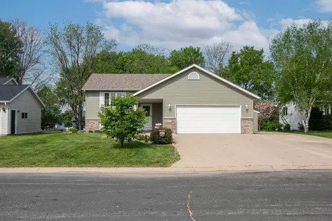 101 12th Ave NW, Kasson, MN 55944