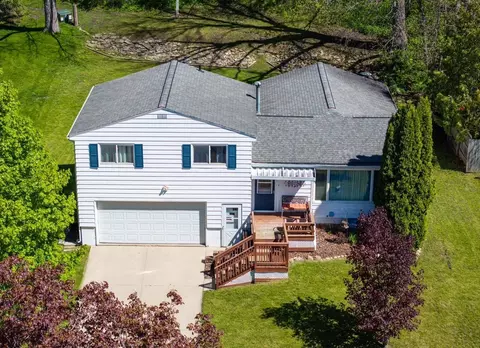405 Spring St NW, Preston, MN 55965