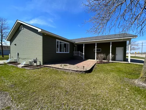 949 Ash St, Appleton, MN 56208 photo 3