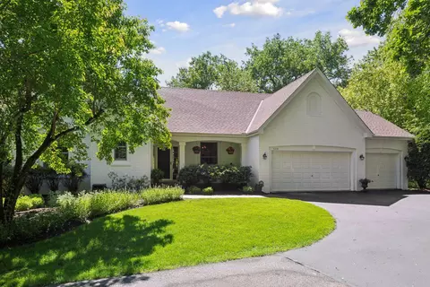 5474 Tamarack Cir, Minnetonka, MN 55345