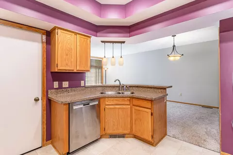1878 Sapphire Pt #120, Eagan, MN 55122 photo 15