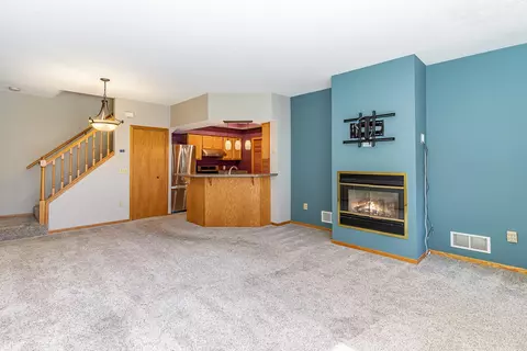 1878 Sapphire Pt #120, Eagan, MN 55122 photo 10