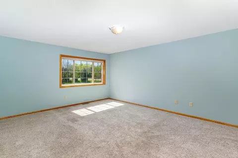 1878 Sapphire Pt #120, Eagan, MN 55122 photo 17